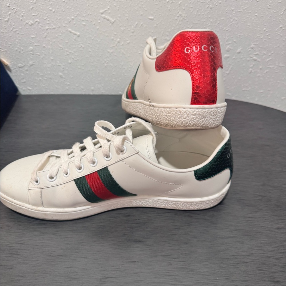 Gucci White Leather Sneakers with Green & Red Web and Gold Bee - Picture 3 of 12